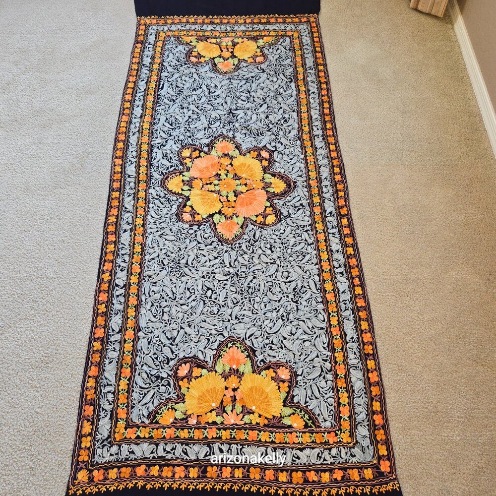 NWOT Wool Scarf with Chain Stitch Embroidery Purple Orange. - Picture 9 of 15